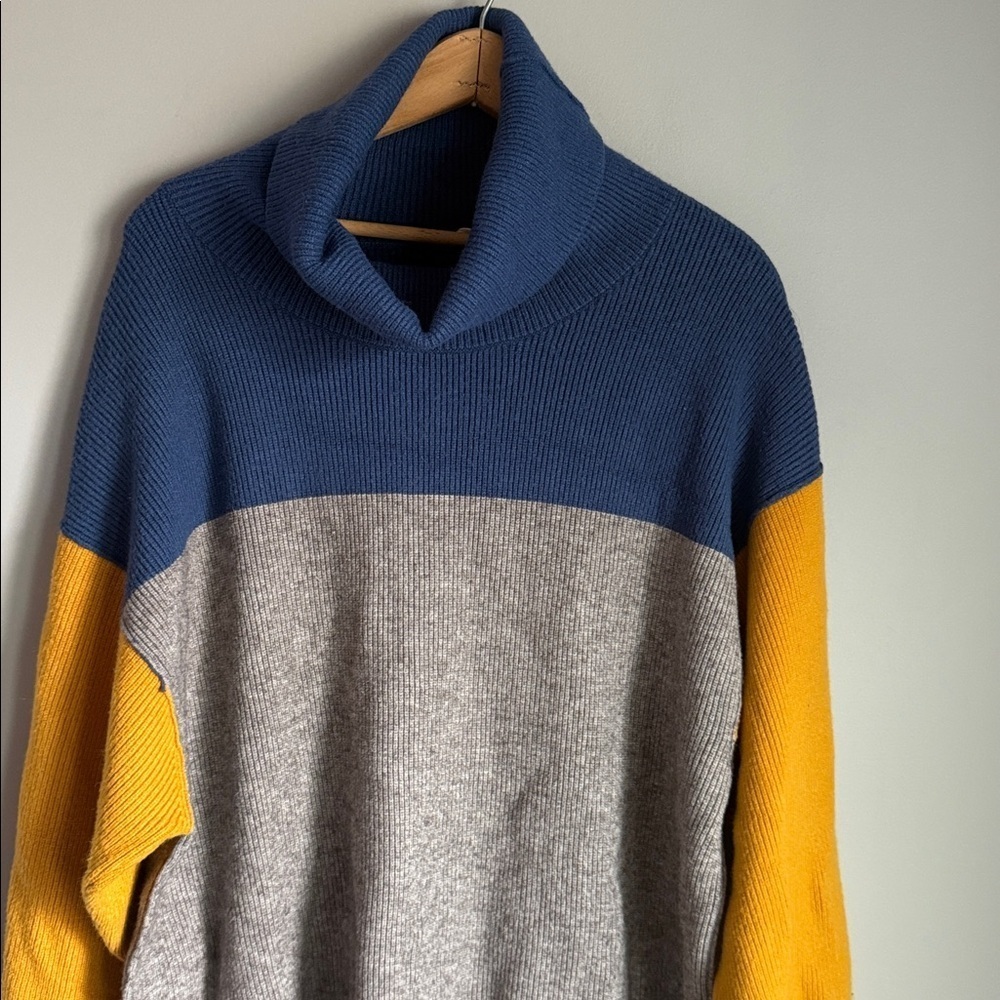 Free People Softly Structured Color Block Sweater Large - Picture 4 of 8